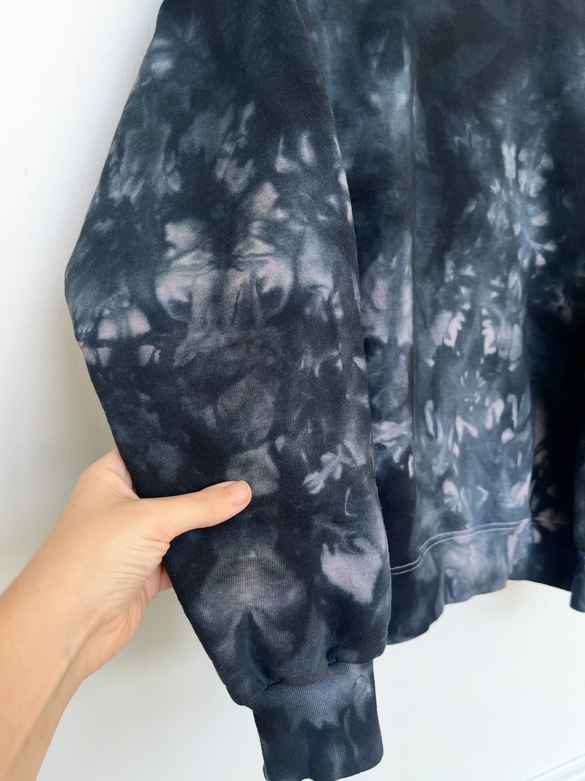 Tie Dye Sweatshirt | Black